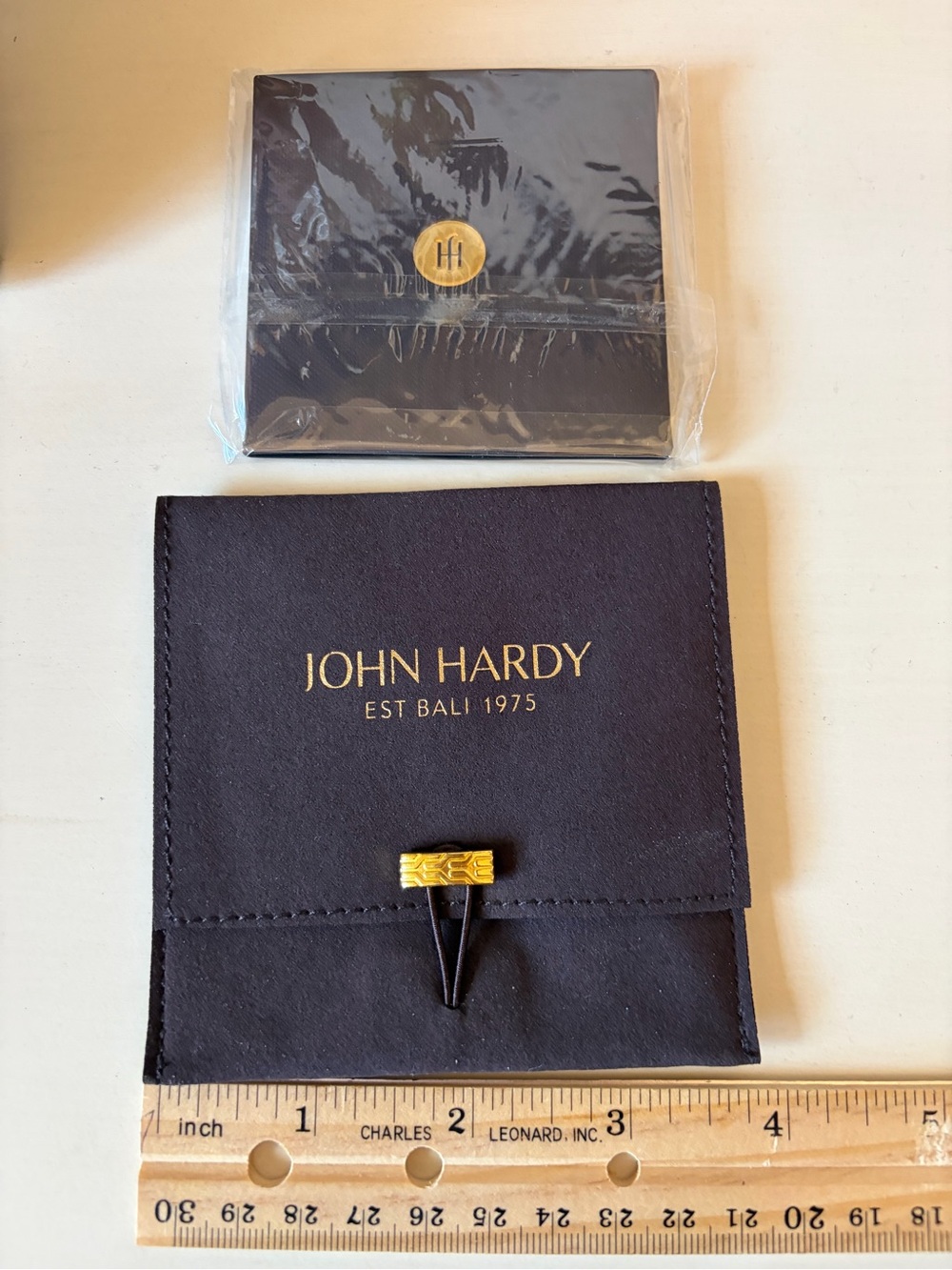John Hardy nwot jewelry pouch and polishing cloth